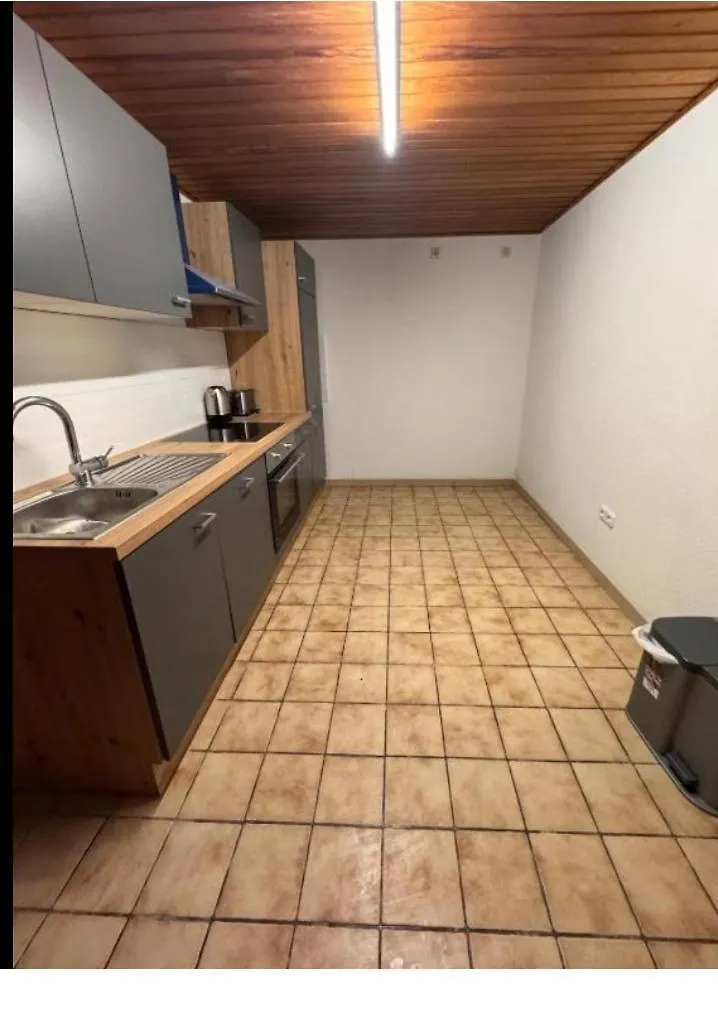 Koeln Porz Wohnung Mit Kompletter Kueche Tyskland